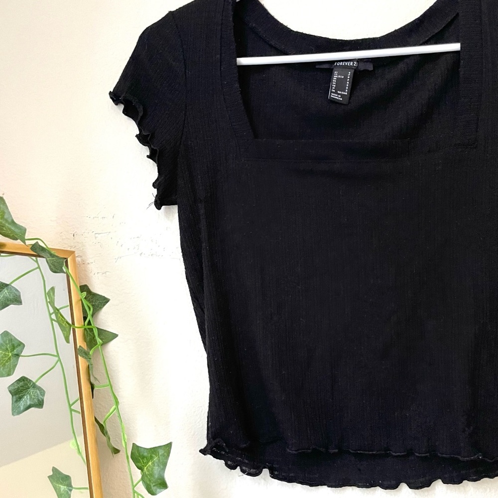 s basic square neck black tee - Picture 2 of 2